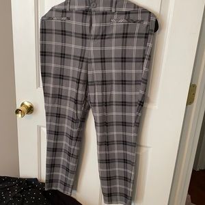 Torrid gray plaid pixie pant